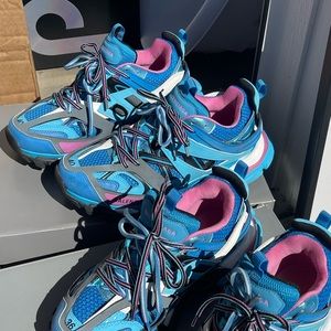 MEN BALENCIAGA BLUE SHOE